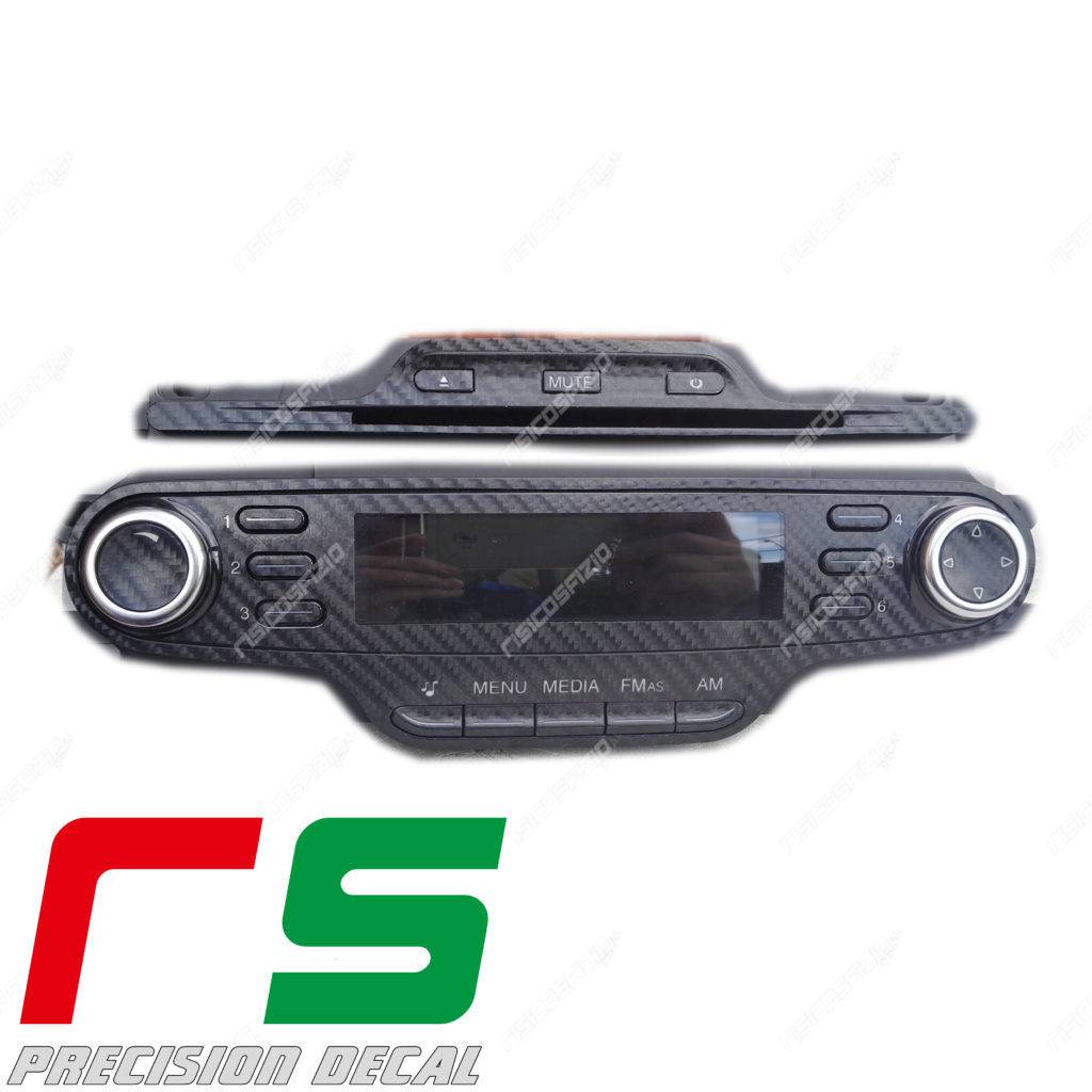 adesivi Alfa Romeo Giulietta carbon look Decal stereo CD radio - immagine 3