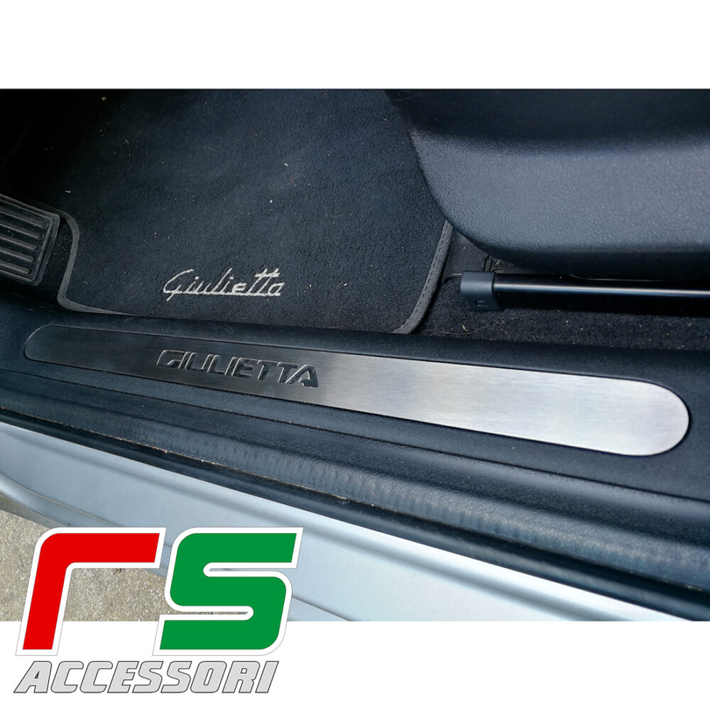 battitacco sottoporta Alfa Romeo Giulietta 2016 in acciaio inox - immagine 5