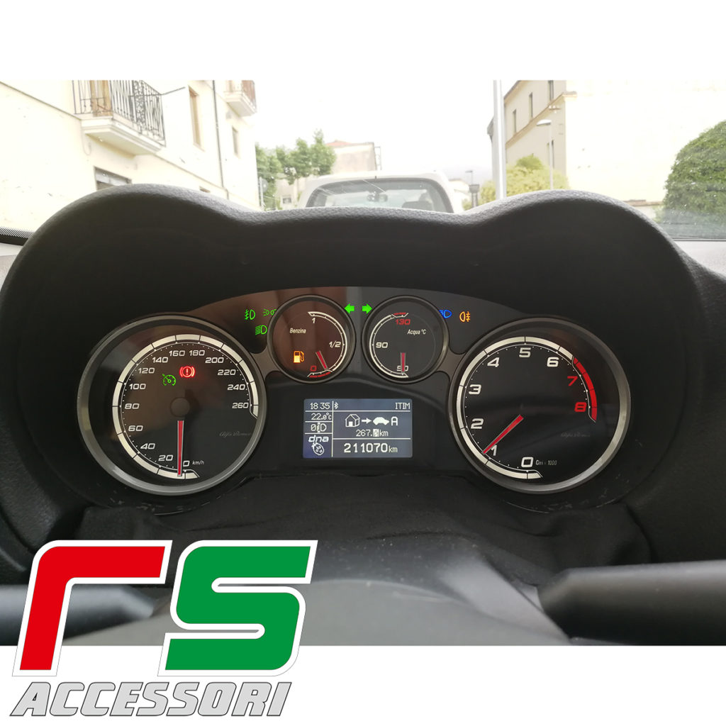 customized instrumentation Alfa Romeo Mito petrol