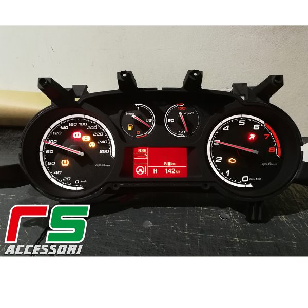 tachometer personifizierte Alfa Romeo Giulietta benzin