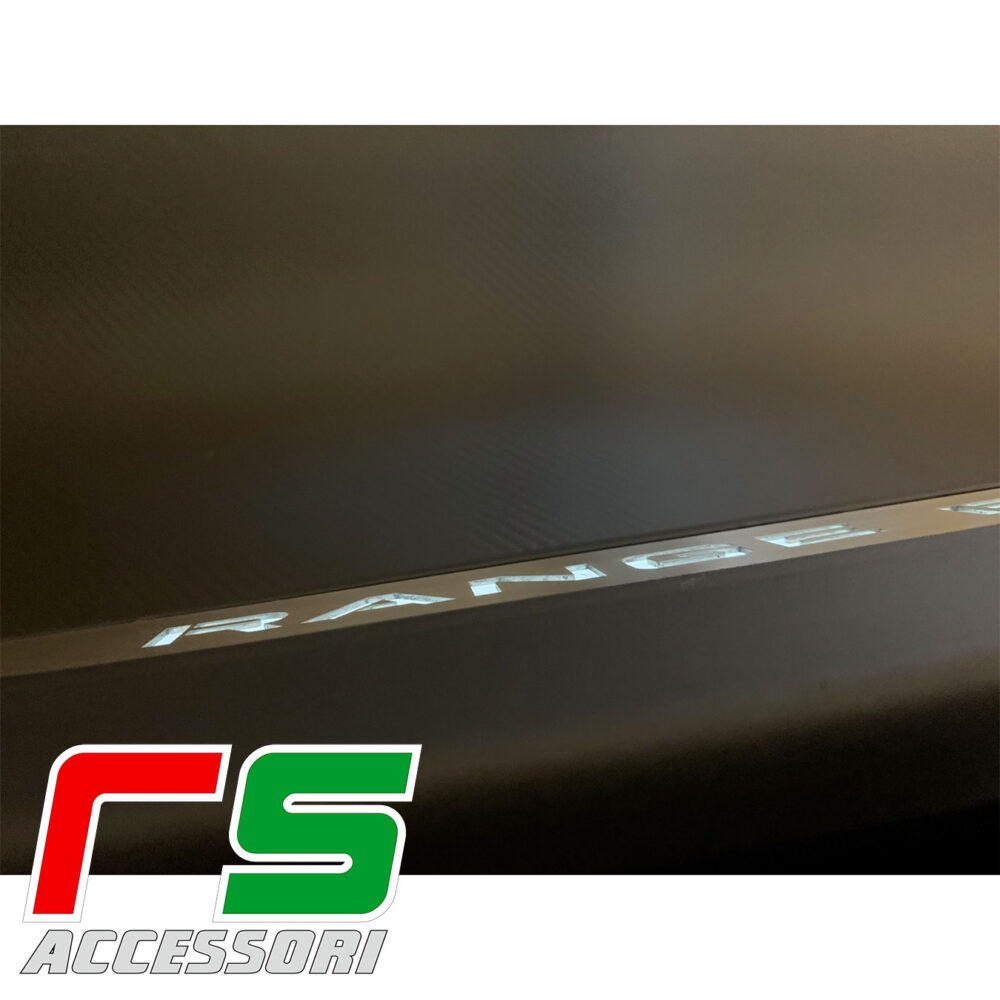 Range Rover Velar battitacco sottoporta luminoso Rdynamic - immagine 2